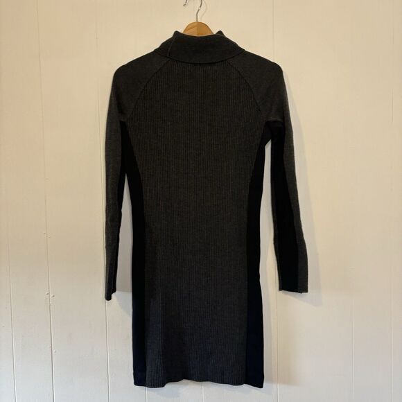Athleta Mesa Hybrid Sweater Dress Merino Wool Turtle Neck Charcoal Gray Size XS - Picture 6 of 15